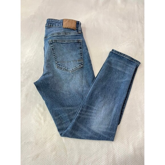 AÉROPOSTALE SKINNY STRETCH DARK WASH BLUE SIZE 32x30L - Picture 1 of 7
